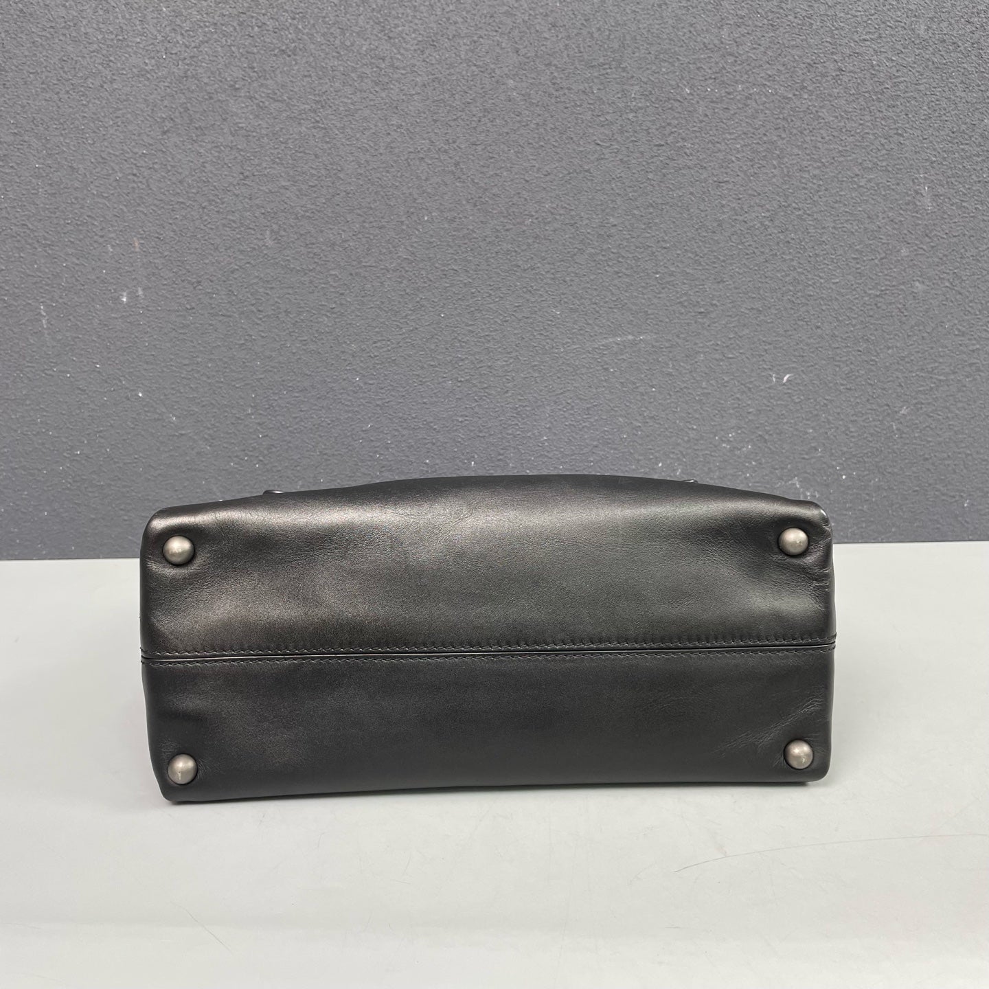 Bottega Veneta - Piazza Messenger Bag - Leather - Black - (medium)