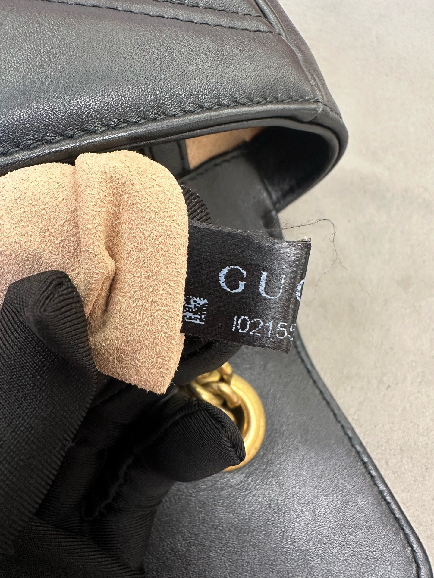 Gucci - GG Marmont Matelassé Shoulder Bag 26 - Leather - Black - (Medium)