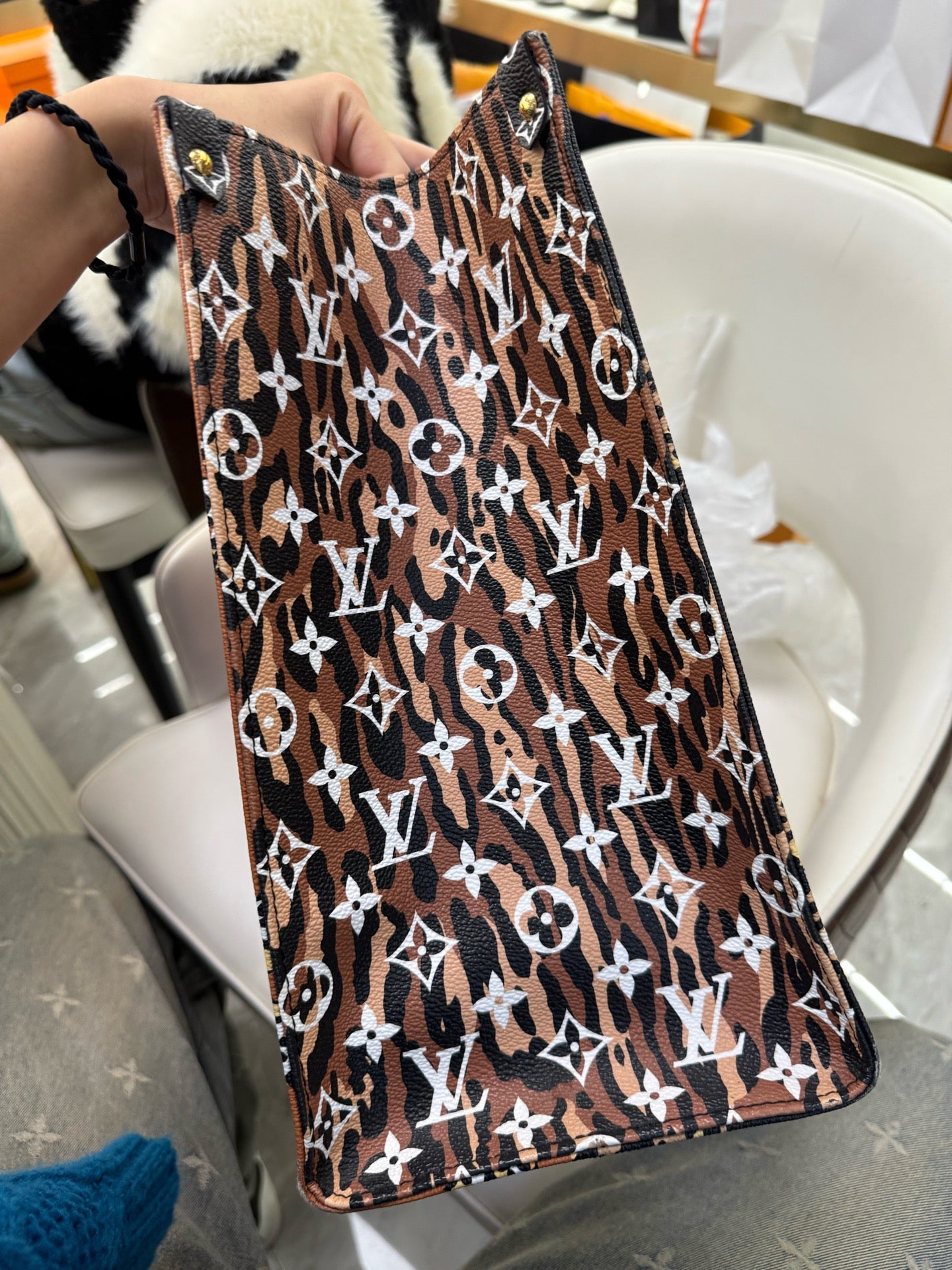 Louis Vuitton - OnTheGo Jungle Collection - Coated canvas and leather - Multicolour - (Large)