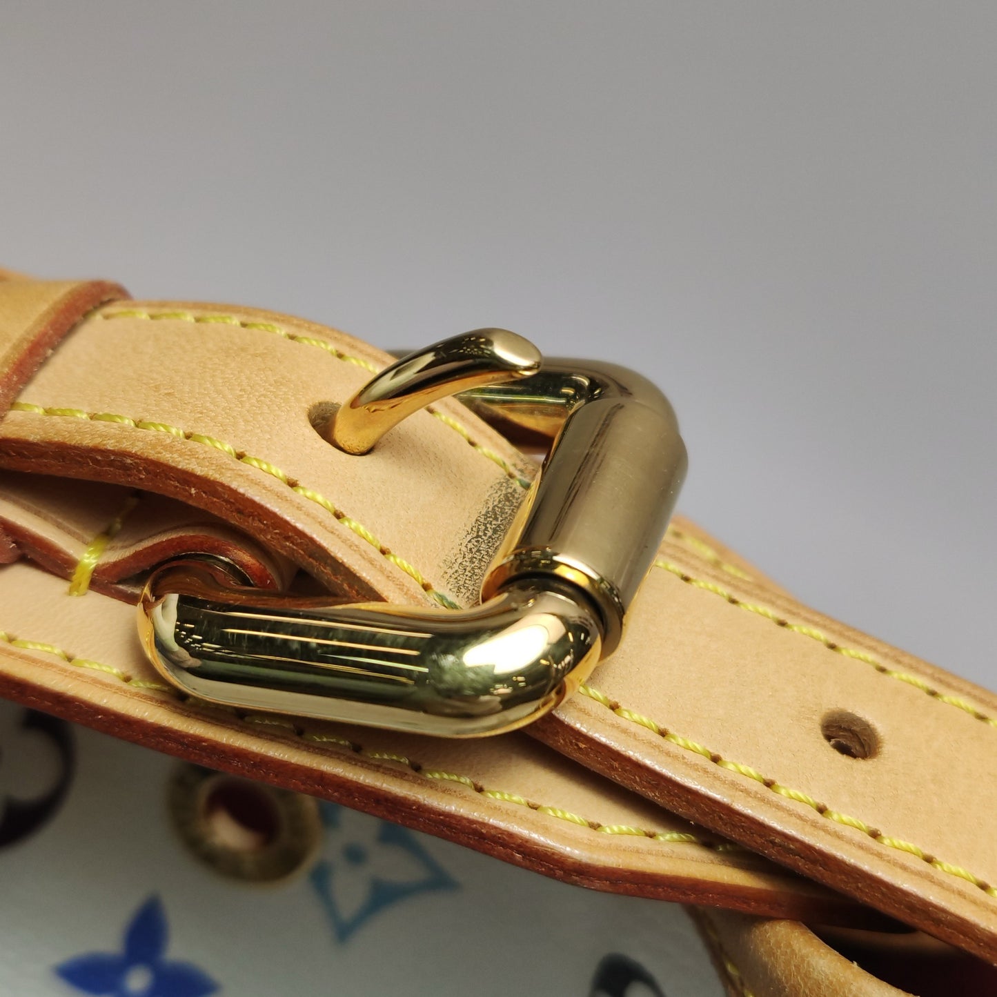 Louis Vuitton - Monogram Multicolore Bucket Bag - Coated canvas with vachetta leather trim - White - (Medium)