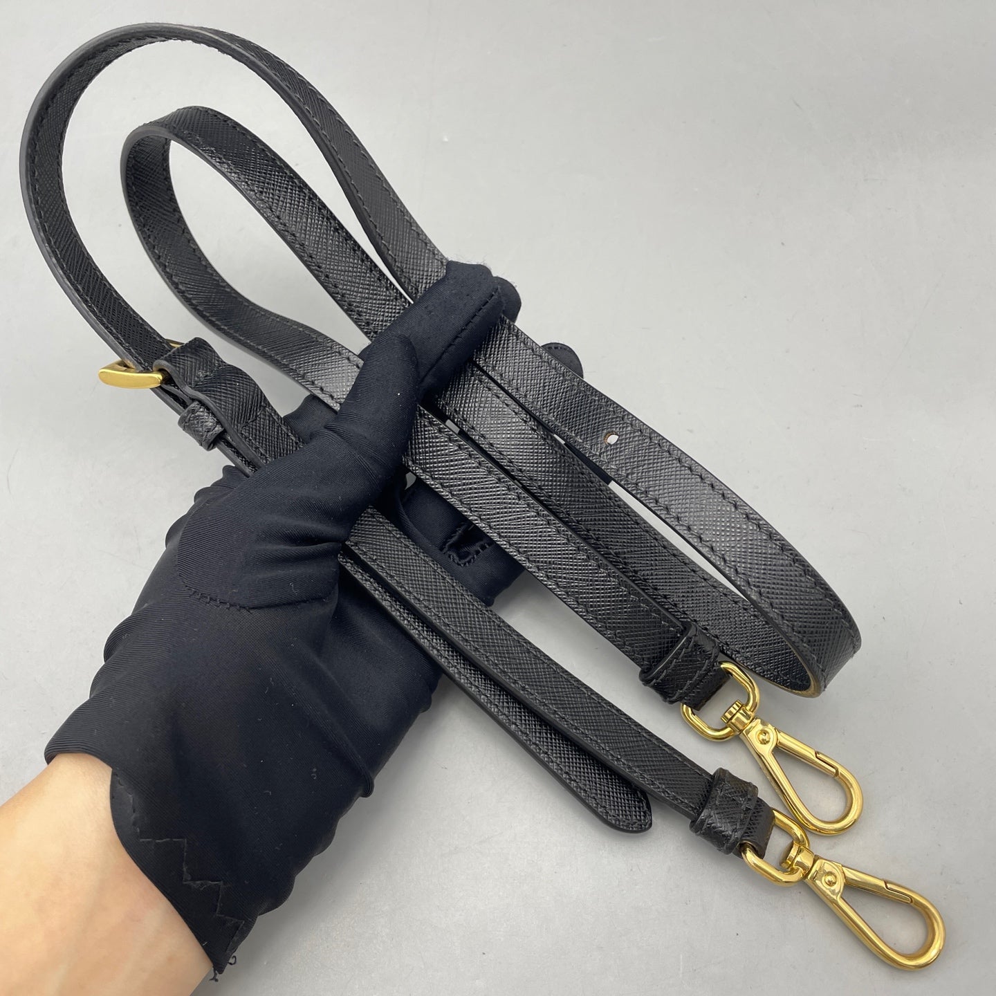 Prada - Saffiano Lux Dome Satchel - Saffiano leather - Black - (medium)