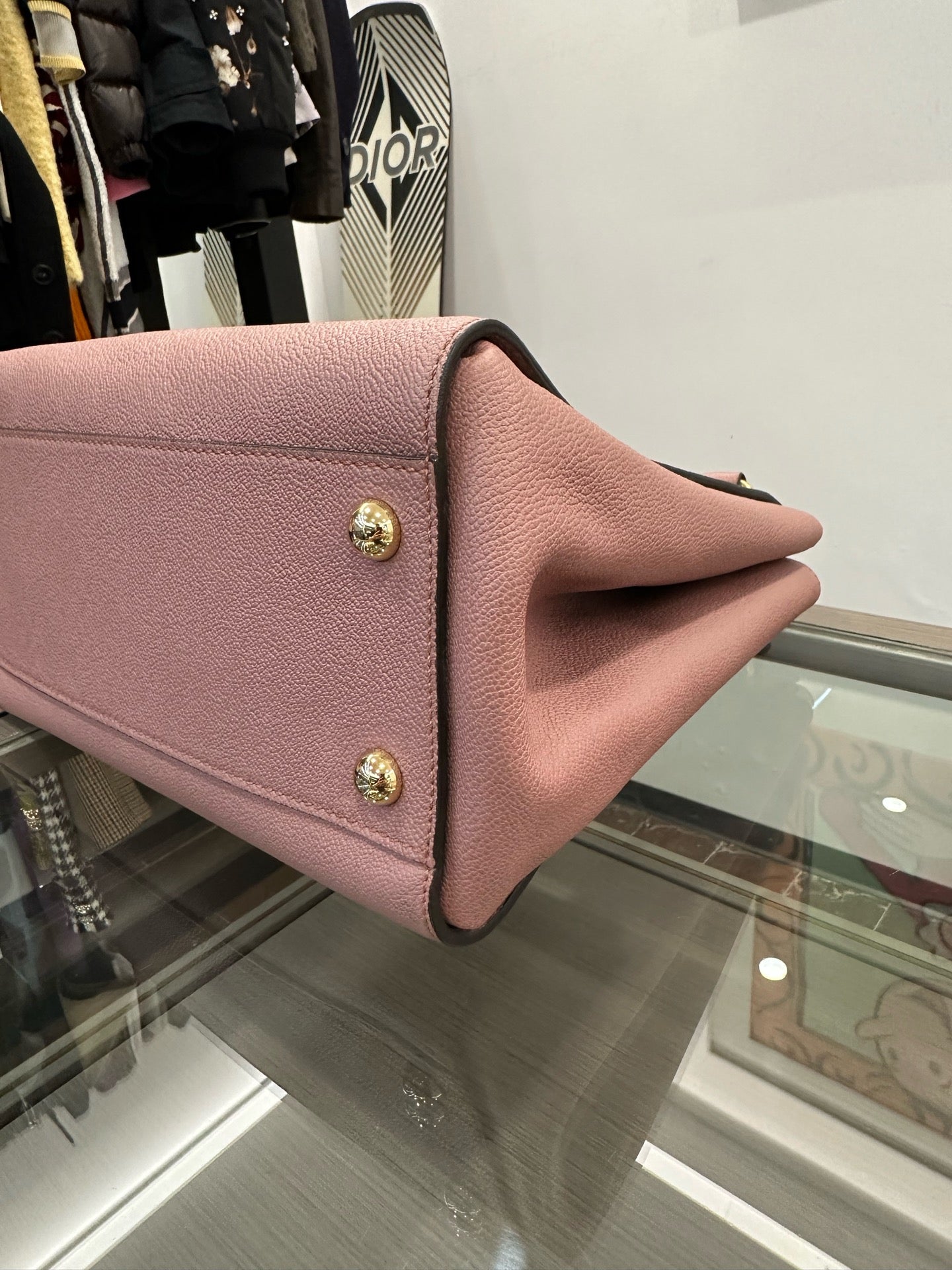 Burberry - The Buckle - Grained calfskin leather - Pink - (medium)