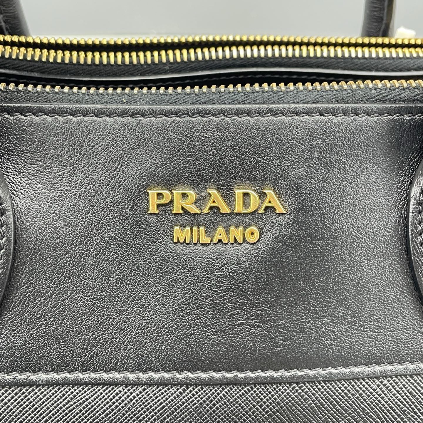 Prada - Saffiano Leather Tote with Laced Details - Leather - Black - (Medium)