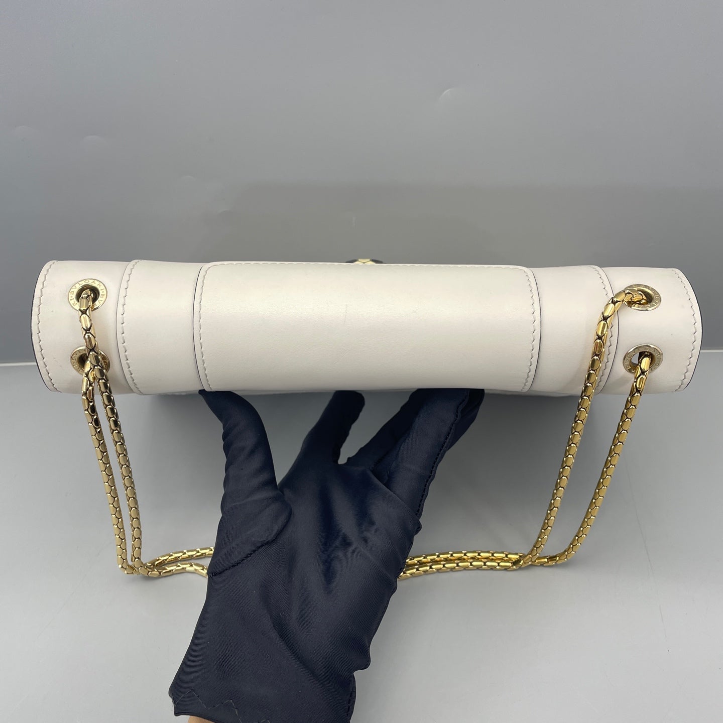 Bvlgari - Serpenti Forever Flap Bag - Calfskin leather - White - (Medium)