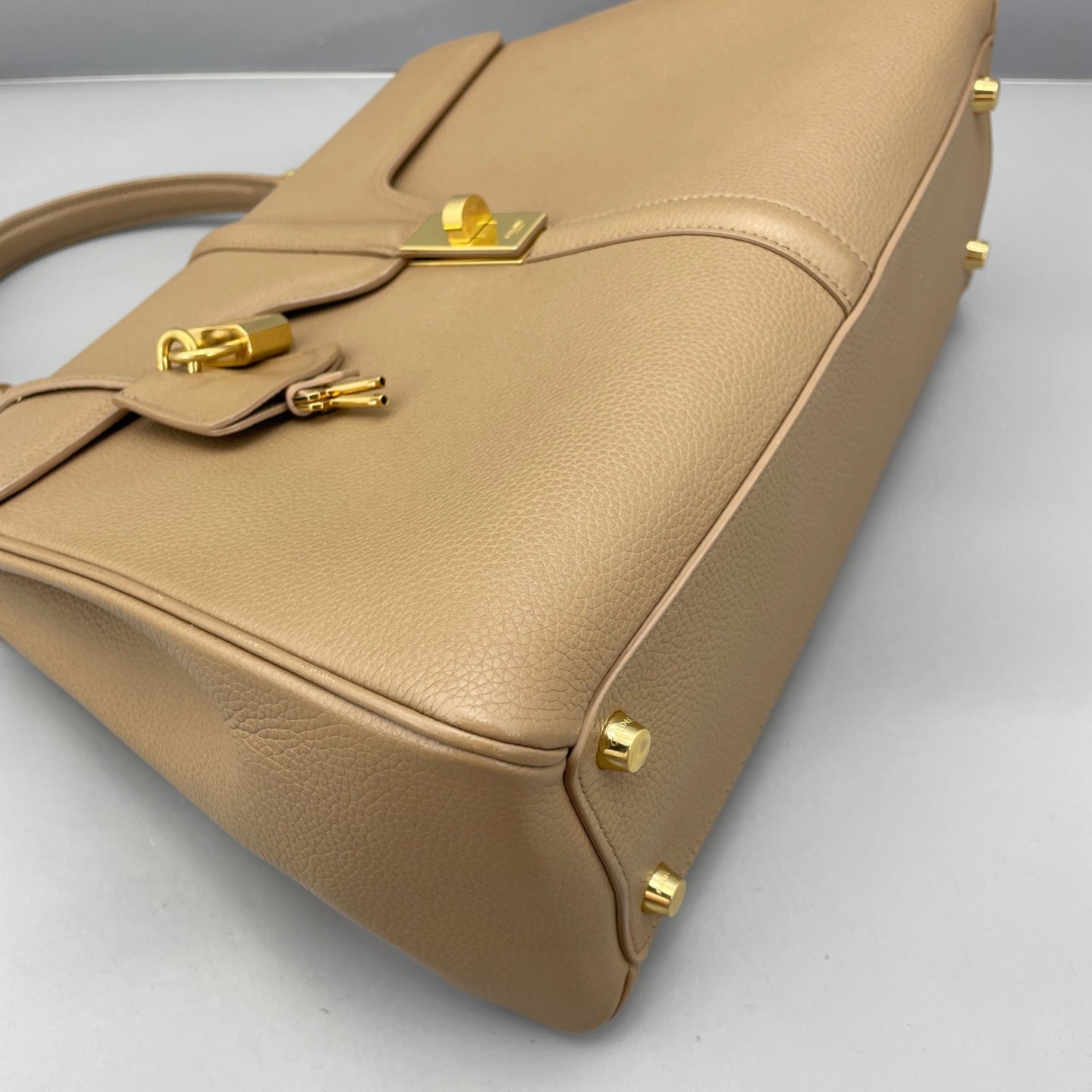 Celine - Soft 16 Handbag - Grained leather - Beige - (medium)