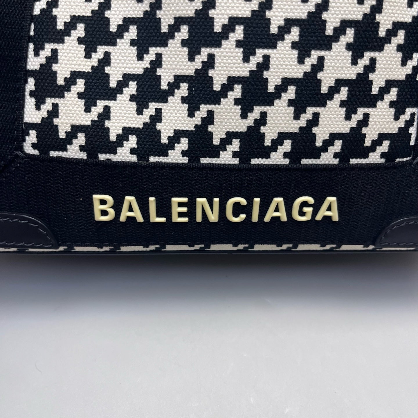 Balenciaga - Houndstooth Canvas Tote Crossbody Bag - Canvas and Leather - Black - (medium)