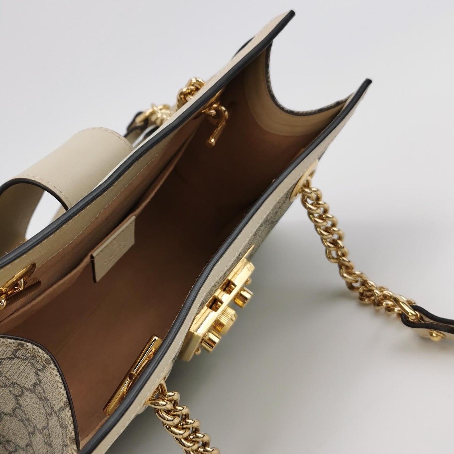 Gucci - Padlock Shoulder Bag 498156 KHNKG 9761 - GG Supreme canvas with leather trim - Beige - (Medium)