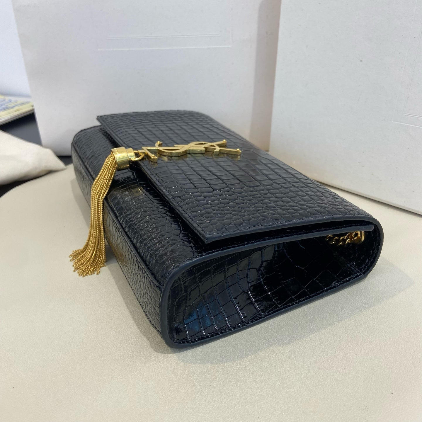 Saint Laurent - Kate Tassel Chain Bag - Cowhide leather with crocodile embossing - Black - (Medium)