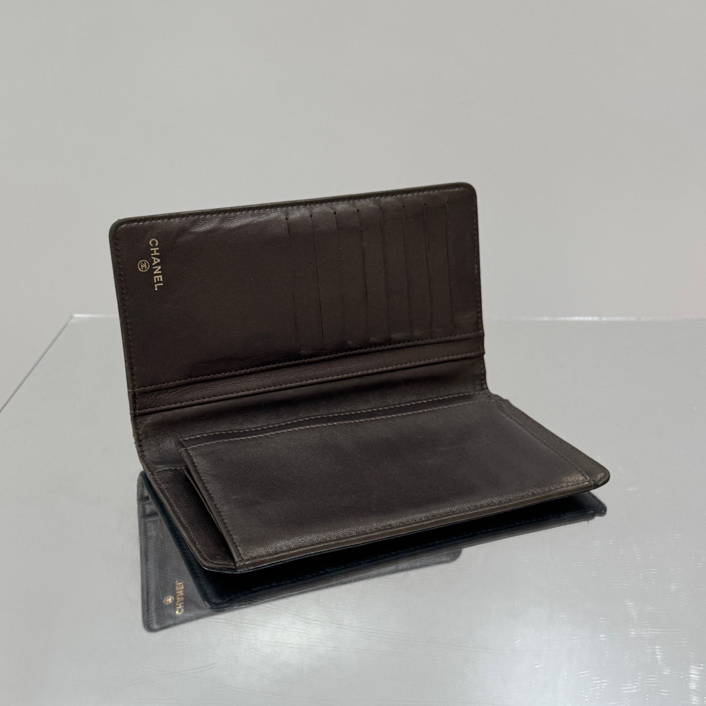 Chanel - Camellia Bi-Fold Wallet - Leather - Black - (Small)