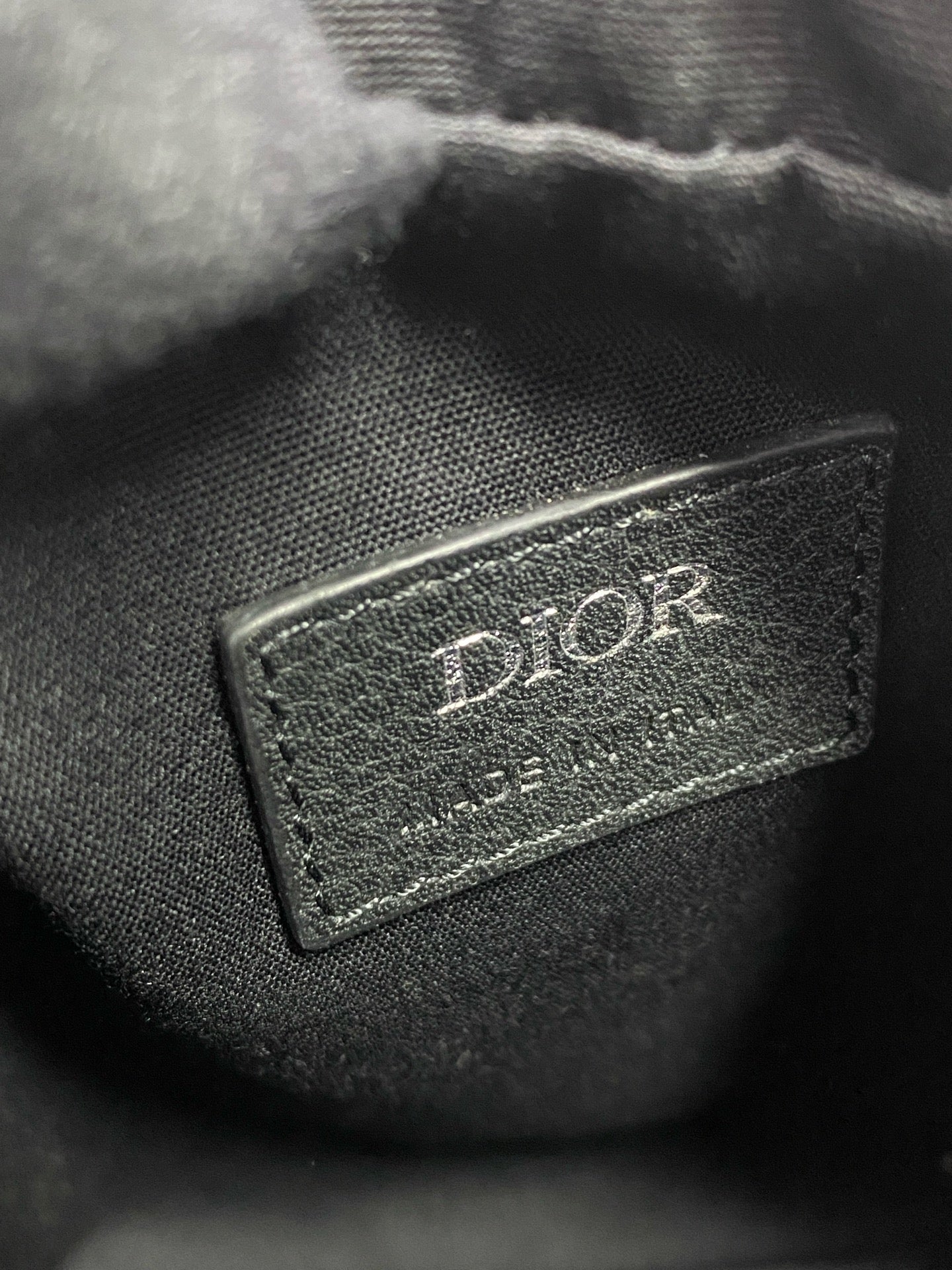 Dior - Oblique Messenger Pouch - Embroidered canvas with leather trim - Multicolour - (Small)