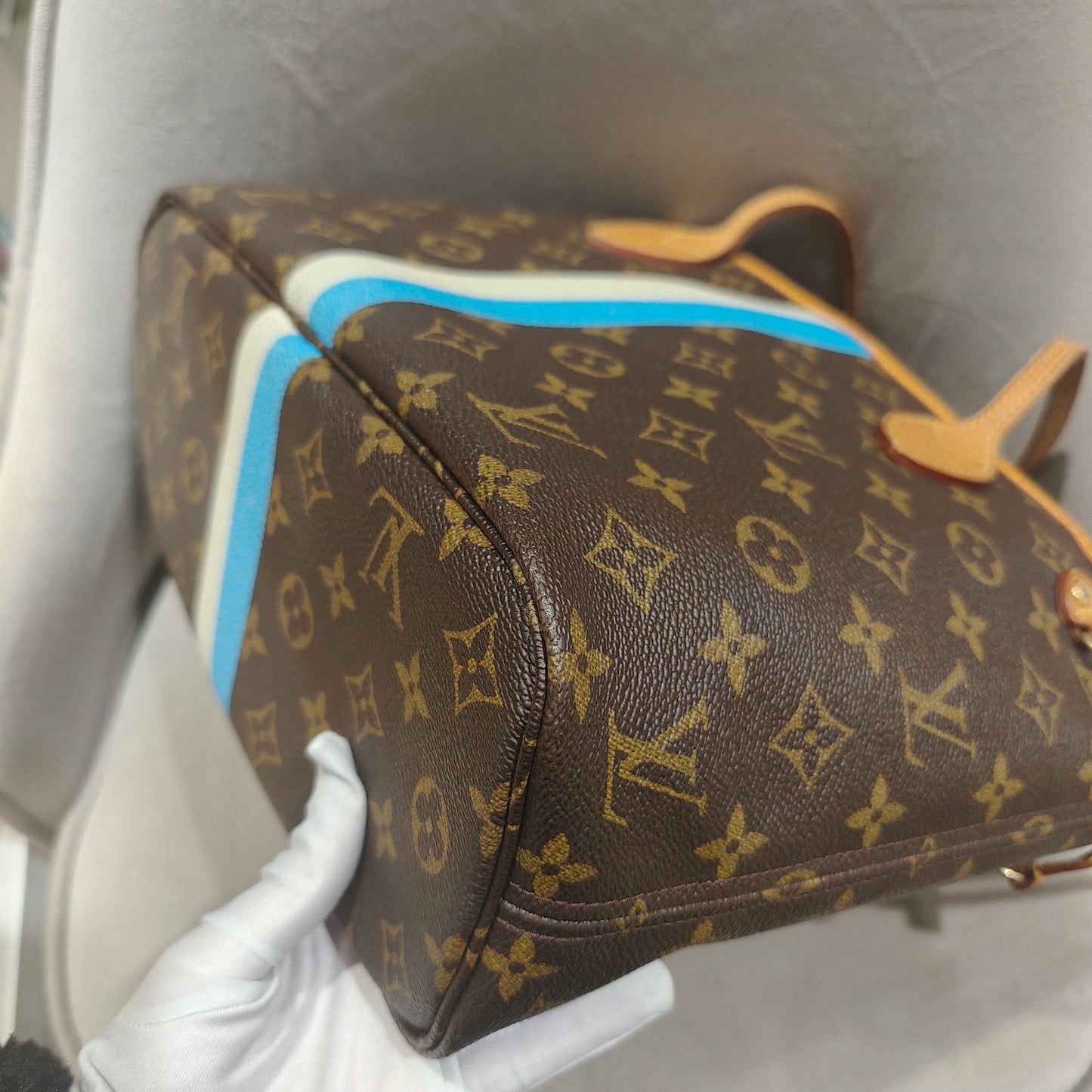 Louis Vuitton - Neverfull MM - Monogram coated canvas with Vachetta leather trim - Brown - (medium)