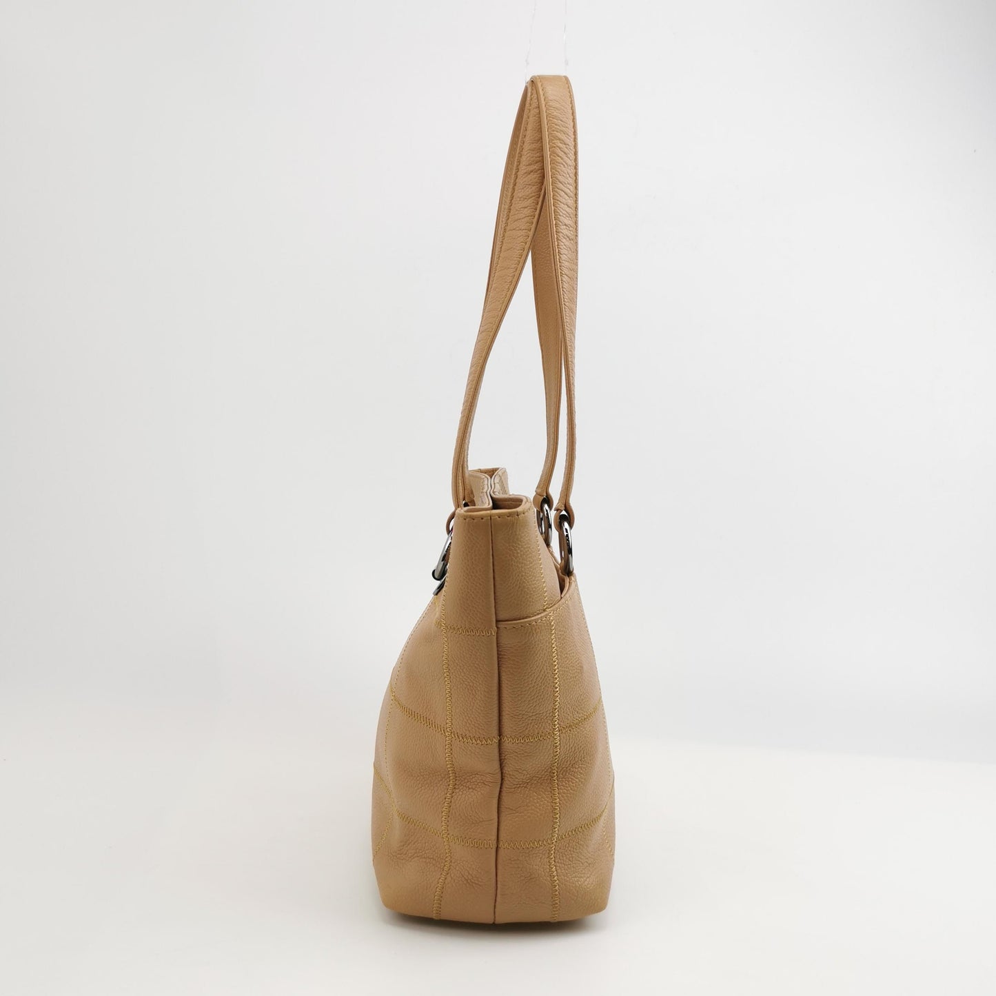 Chanel - Choco Bar Tote Bag - Grained calfskin leather - Beige - (Medium)