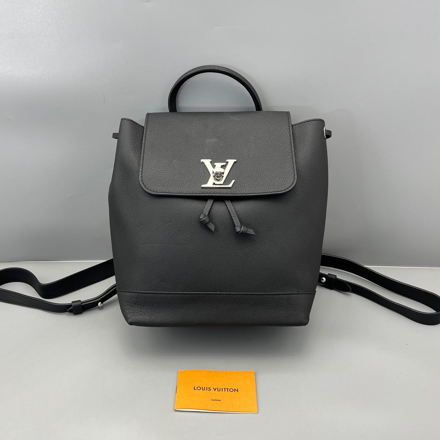 Louis Vuitton - Lockme Backpack - Leather - Black - (small)