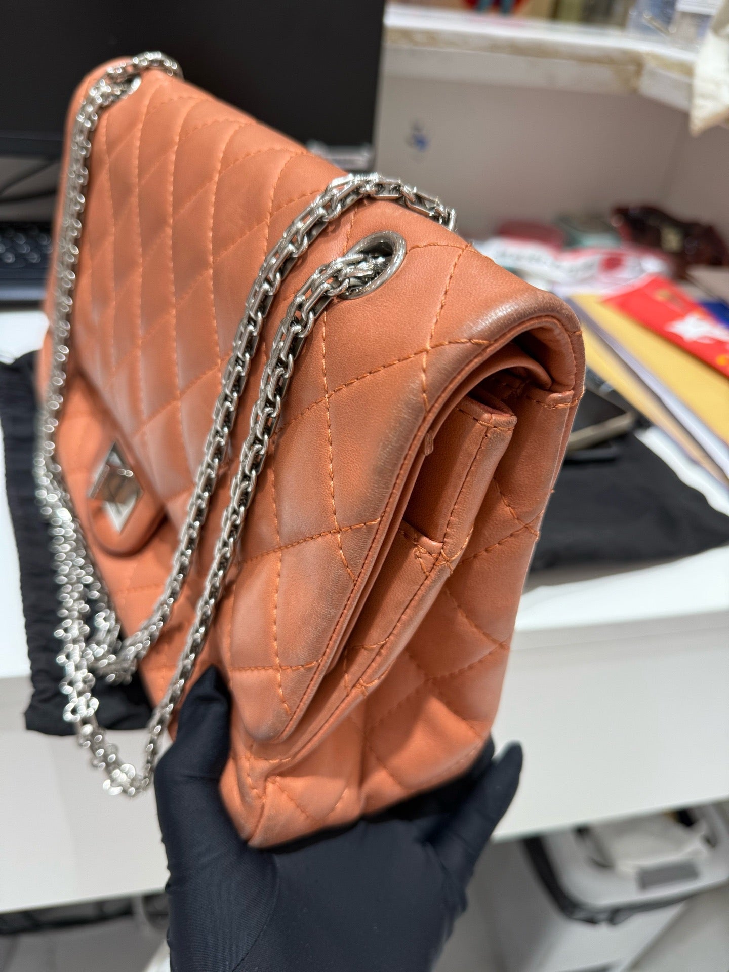 Chanel - 2.55 Reissue Flap Bag - Aged calfskin leather - Pink - (Large)
