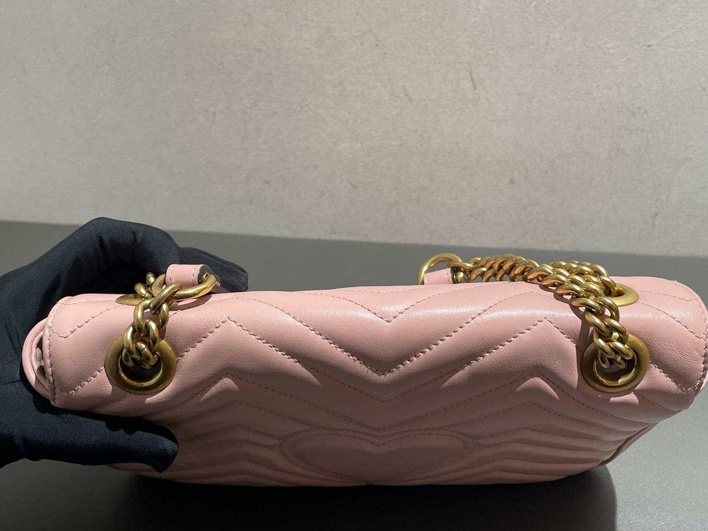 Gucci - GG Marmont Matelassé Small Shoulder Bag - Leather - Pink - (small)