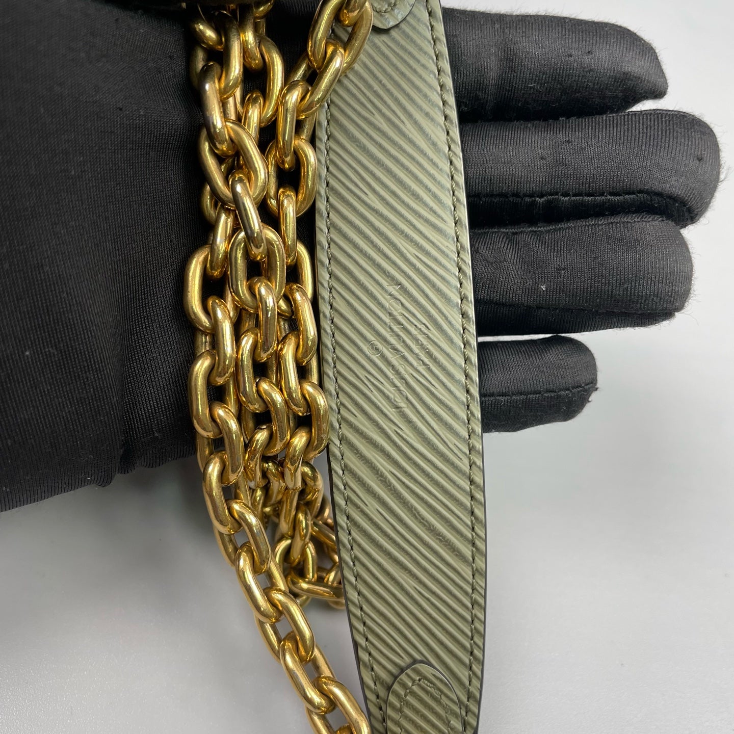 Louis Vuitton - Sanbon Kanzai Limited Edition Twist WOC Chain Bag - Monogram coated canvas and Epi leather - Brown, Multicolour and Green - (mini)