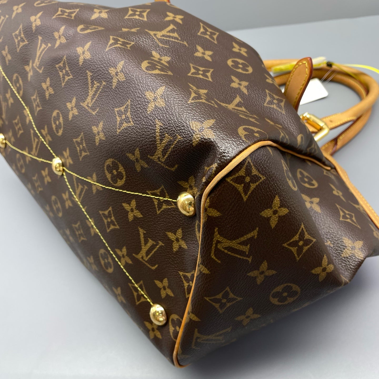 Louis Vuitton - Tivoli GM - Monogram coated canvas with natural cowhide leather trim - Brown - (Medium)