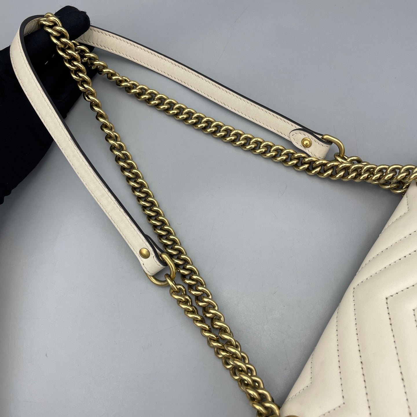Gucci - Marmont 2.0 Small Shoulder Bag - Leather - White - (Small)