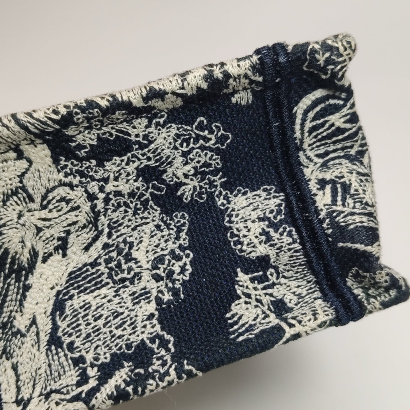 Dior - Mini Book Tote Reverse Toile de Jouy - Embroidered canvas - Blue - (mini)