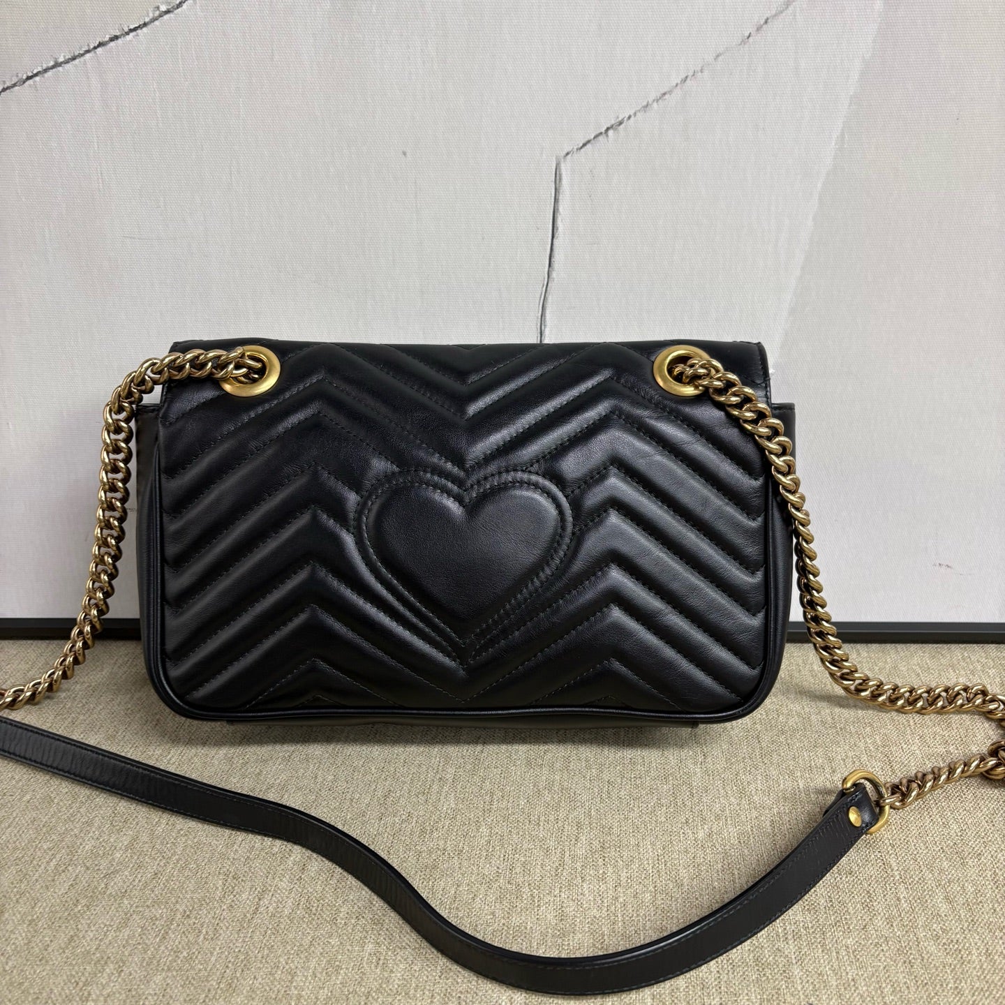Gucci - GG Marmont Matelassé Small Shoulder Bag - Leather - Black - (medium)