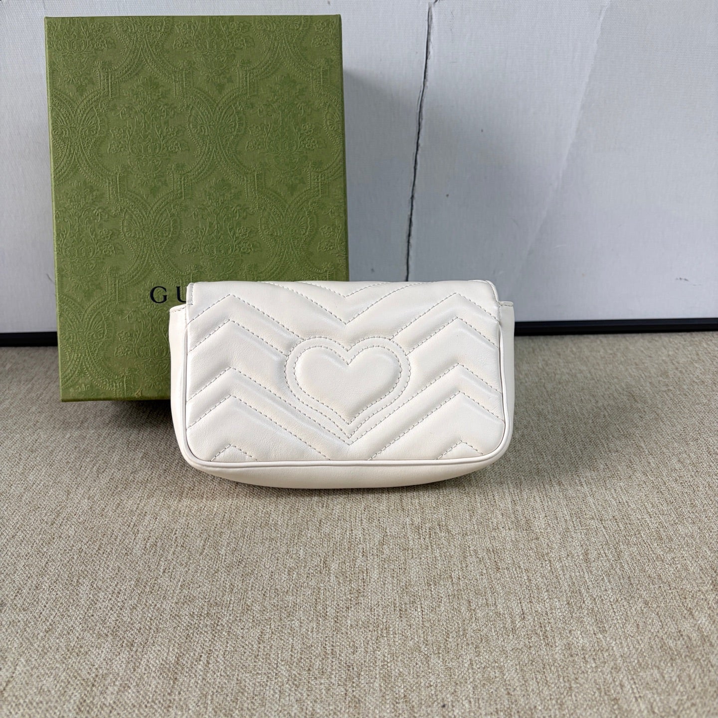 Gucci - Marmont Mini Chain Bag - Leather - White with Gold-Tone Hardware - (mini)
