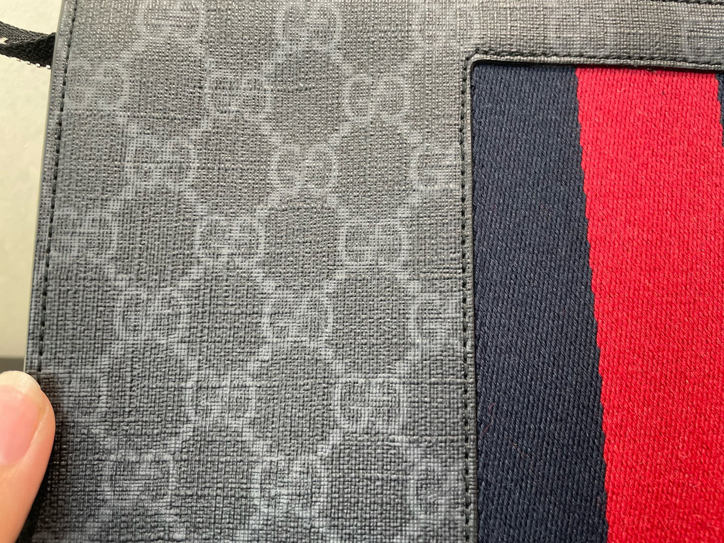 Gucci - GG Supreme Web Stripe Pouch - Coated canvas with leather trim and textile Web stripe - Grey with Red and Blue accents - (Medium)