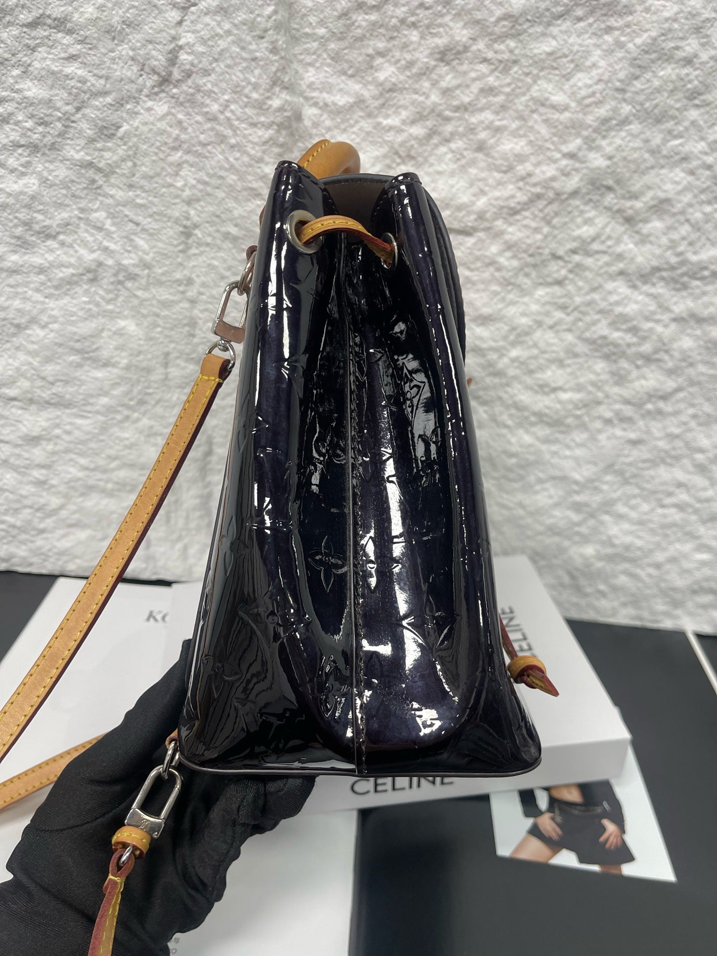 Louis Vuitton - Hot Springs Backpack - Patent leather - Black and Pink - (mini)