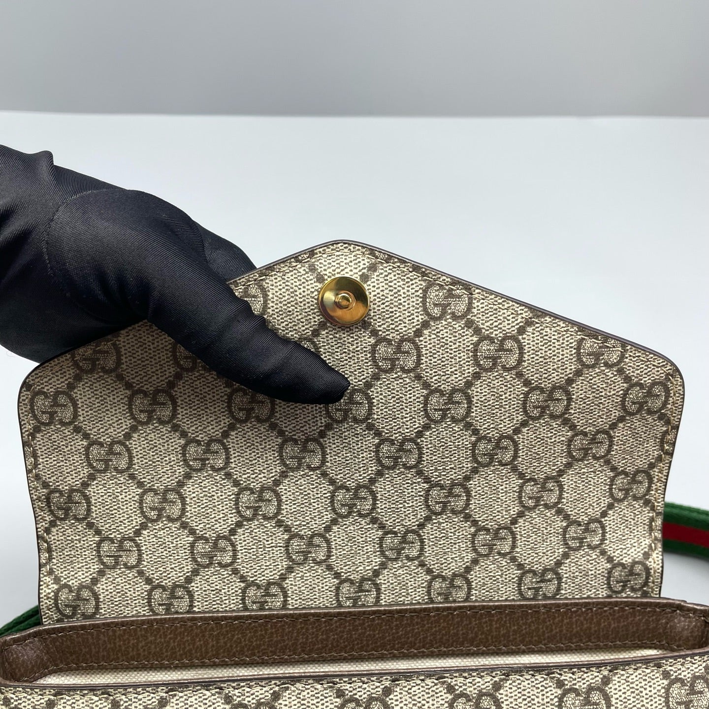 Gucci - Ophidia GG Supreme Envelope Bag - GG Supreme coated canvas with leather trim - Beige and Ebony with Red and Green Web - (mini)