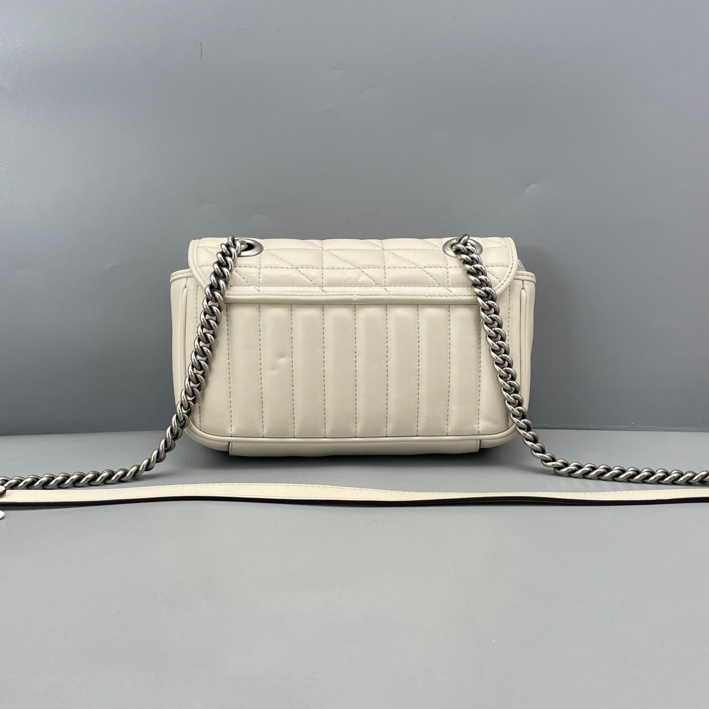 Gucci - GG Marmont Matelassé Small Shoulder Bag - Leather - White - (mini)