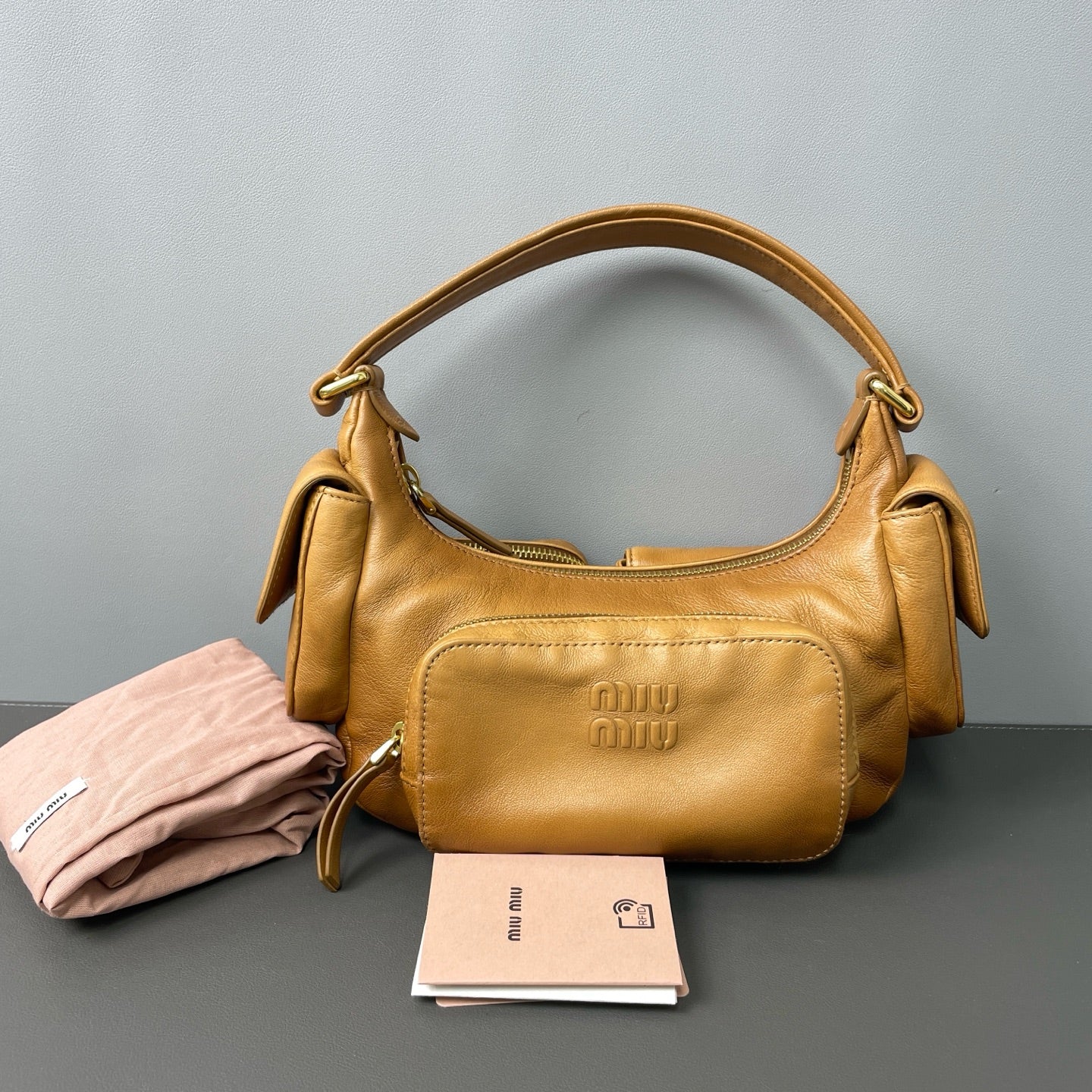 Miu Miu - Pocketed Hobo Shoulder Bag - Leather - Brown - (medium)
