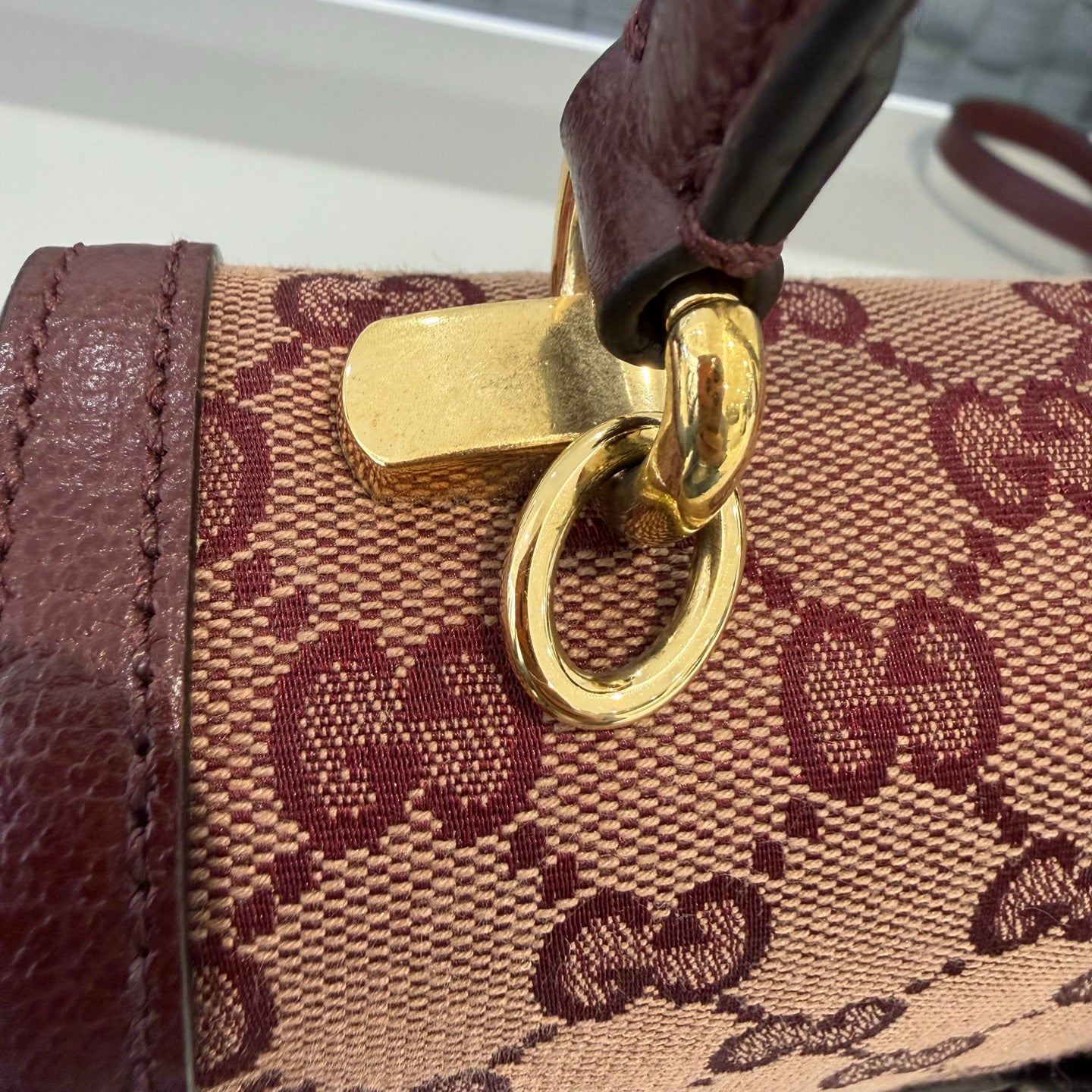 Gucci - Ophidia Top Handle Bag - GG Supreme canvas with leather trim - Burgundy - (medium)