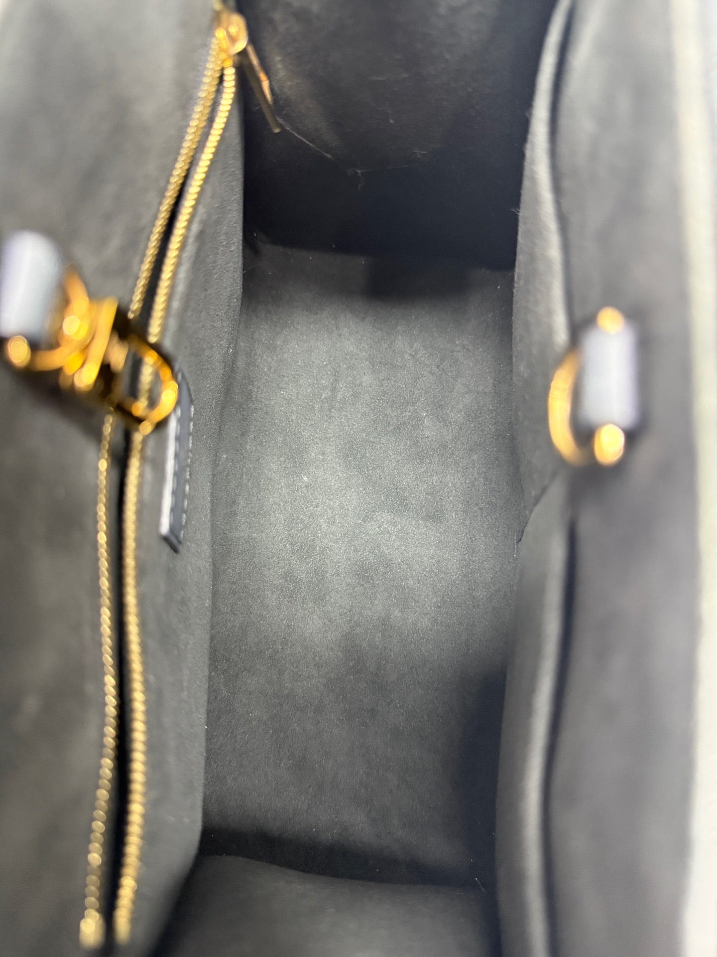 Louis Vuitton - OnTheGo PM - Monogram Empreinte Leather - Black - (Small)