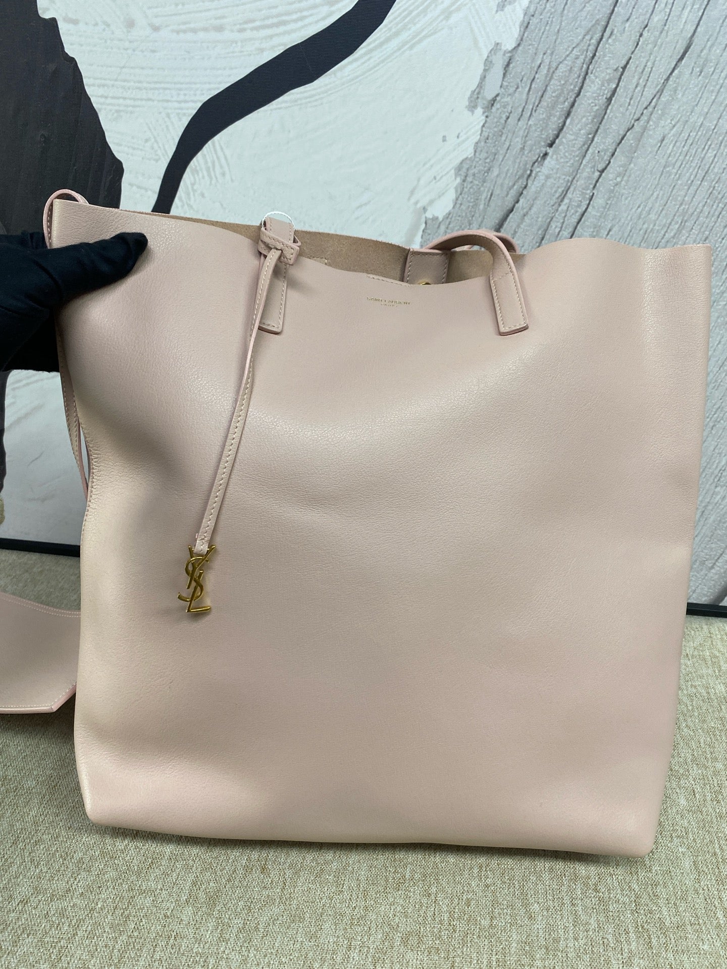 Saint Laurent - Shopping Bag Tote with Pouch - Leather - Pink - (medium)