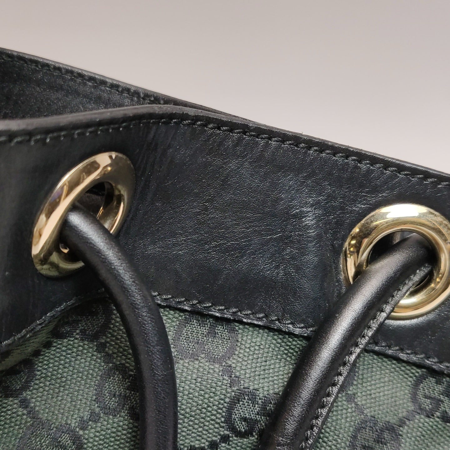 Gucci - GG Monogram Canvas Drawstring Bucket Bag - Canvas with leather trim - Dark Green with Black Trim - (Medium)