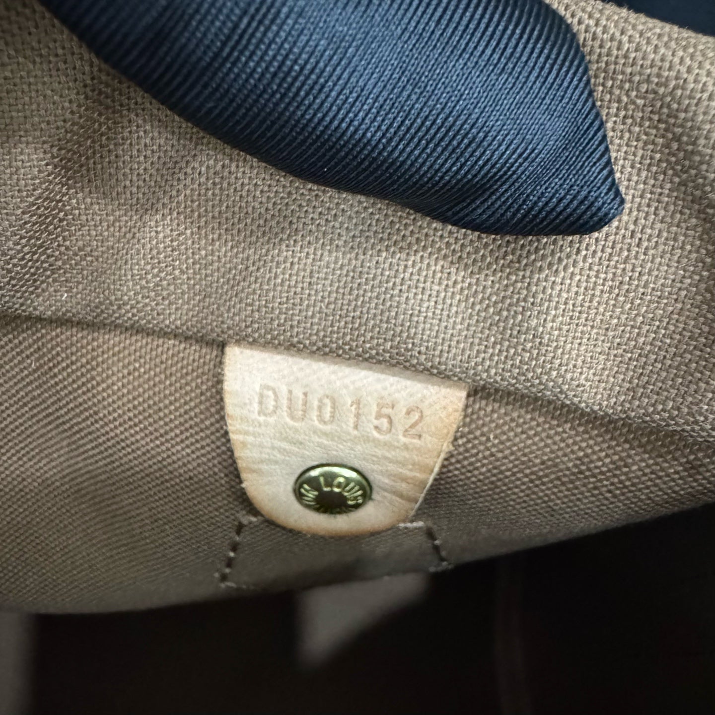 Louis Vuitton - Speedy 25 Bandoulière - Monogram coated canvas with Vachetta leather trim - Brown - (Small)