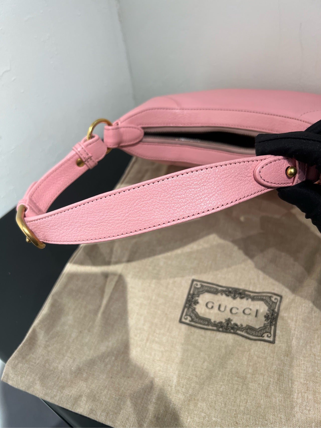 Gucci - Aphrodite Small Hobo Bag with Double G - Grained leather - Pink - (small)