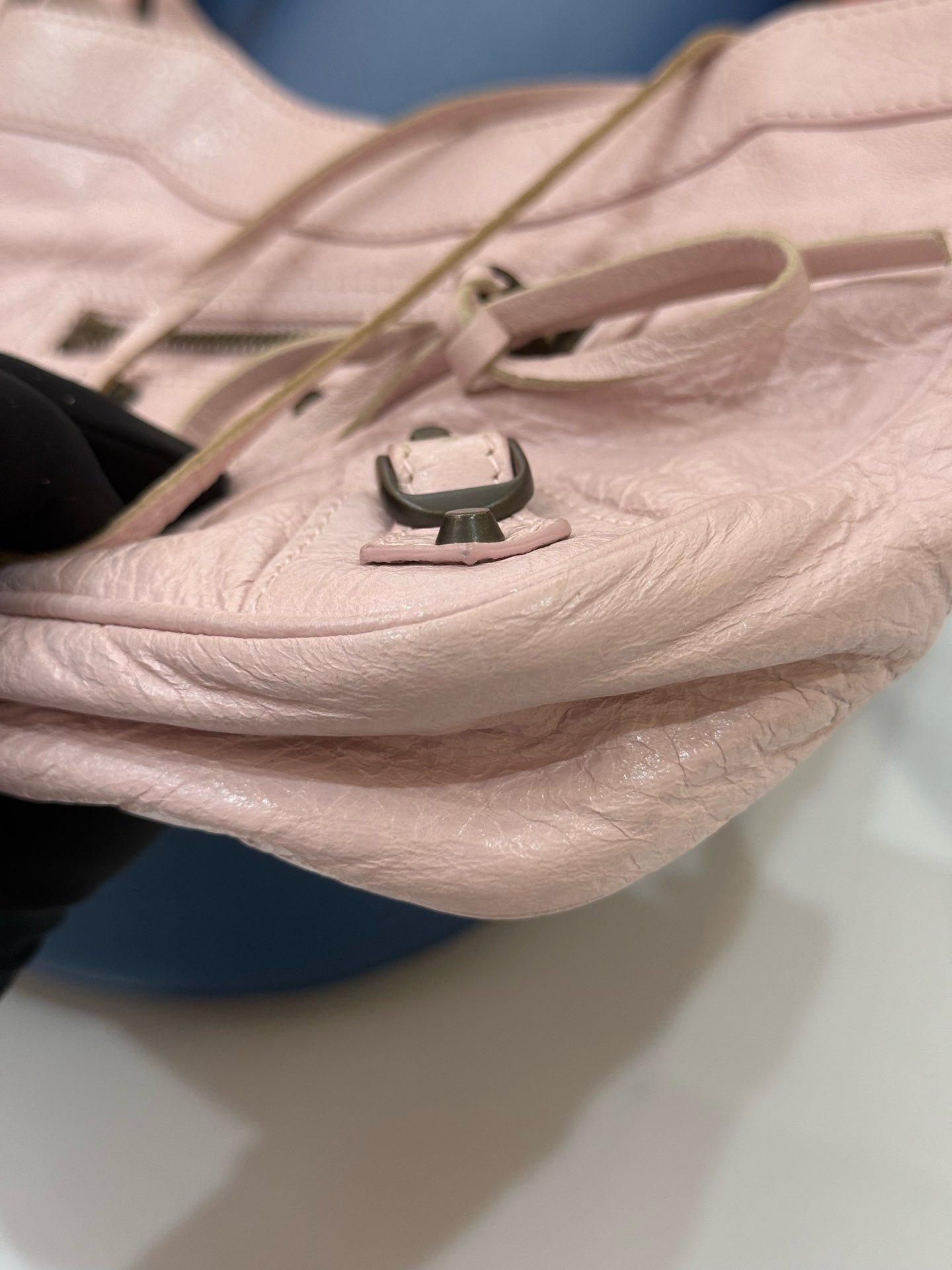 Balenciaga - First - Waxed leather - Pink - (small)