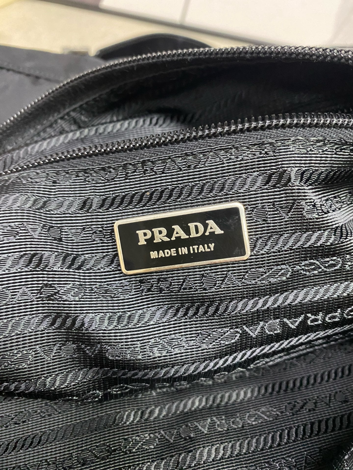 Prada - Nylon Messenger Bag - Nylon with leather trim - Black - (medium)