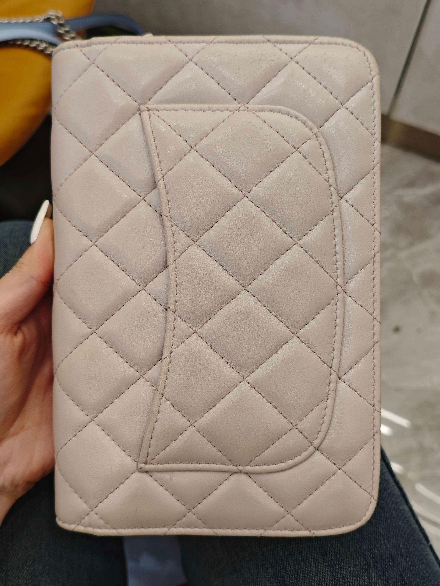 Chanel - Wallet on Chain (WOC) with Gold Ball Charm - Lambskin leather - Light Purple - (mini)