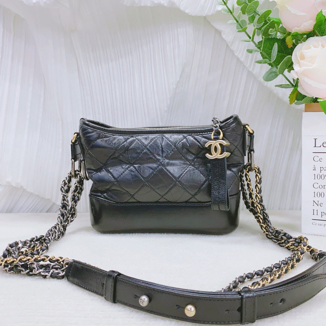 Chanel - Gabrielle Hobo Bag - Calfskin leather - Black - (Small)