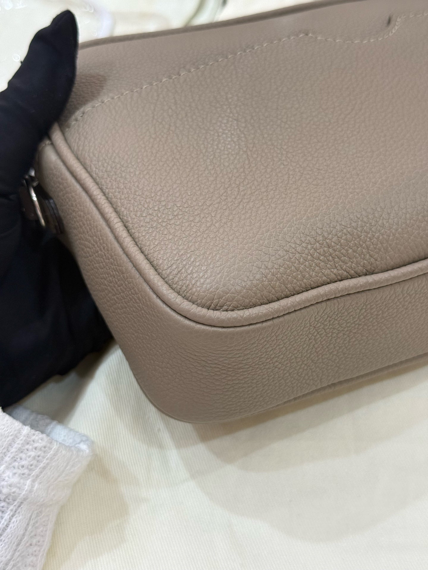 Fendi - Roma Camera Bag - Grained leather - Grey - (small)