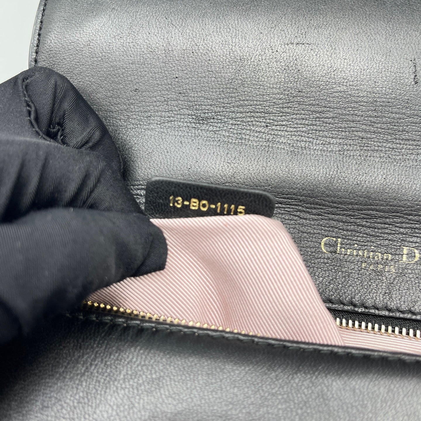 Dior - Diorama Bag - Grained Calfskin Leather - Black with Gold-Tone Hardware - (medium)