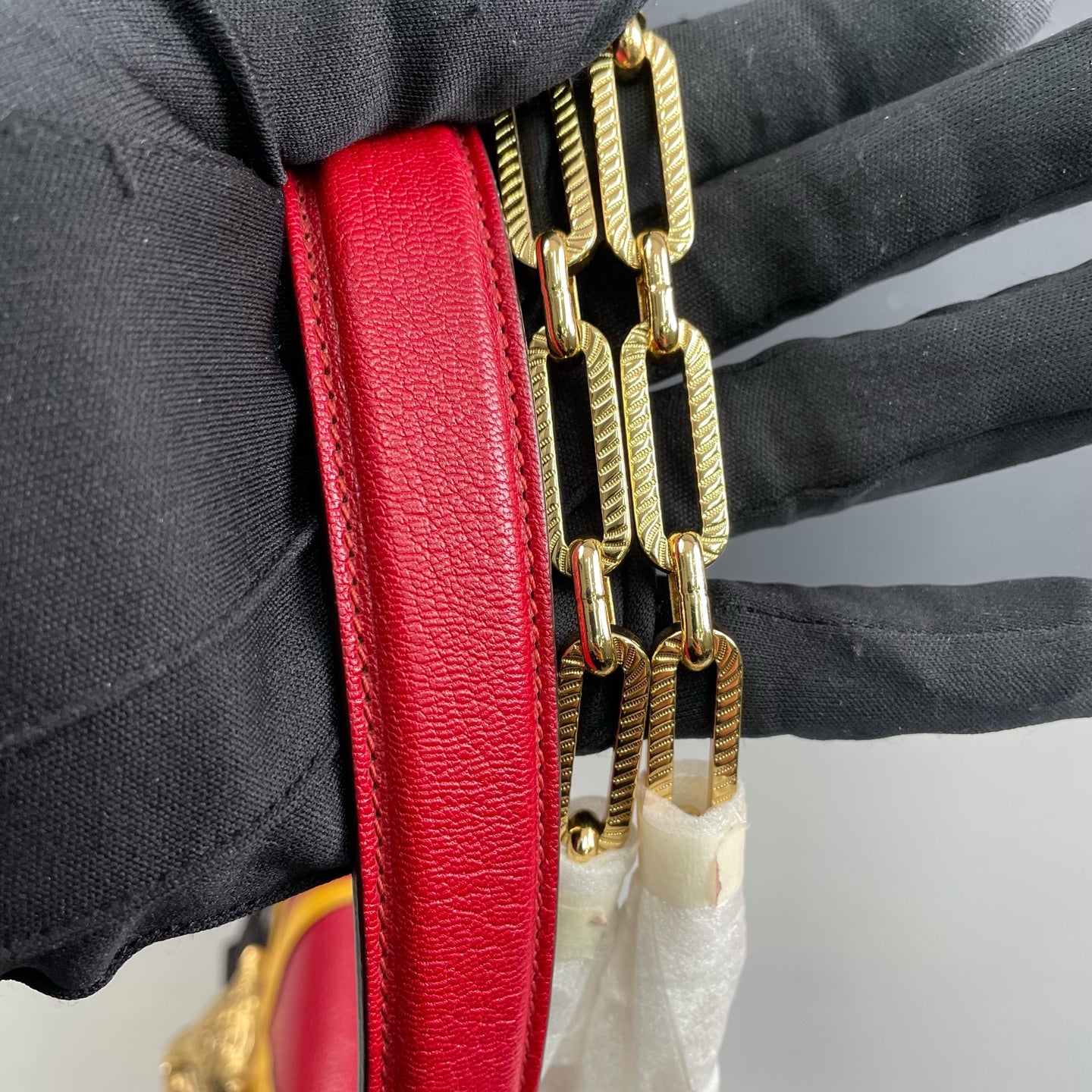 Gucci - Tiger Head Flap Bag with Graffiti and Bow - Leather - Red - (small)