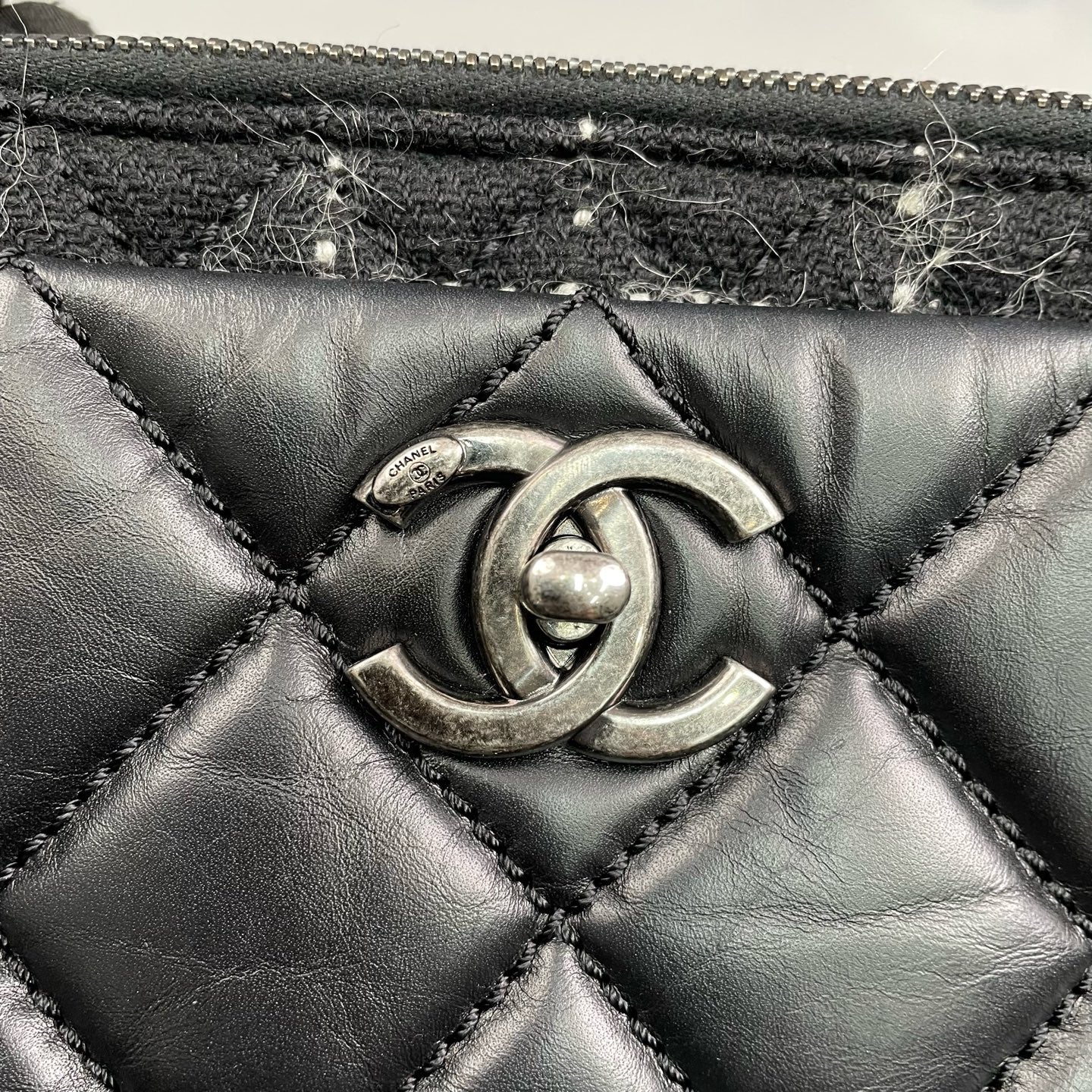 Chanel - Paris-Bombay Bowling Chain Bag - Quilted lambskin leather and tweed - Black with silver-tone hardware and burgundy accents - (Medium)