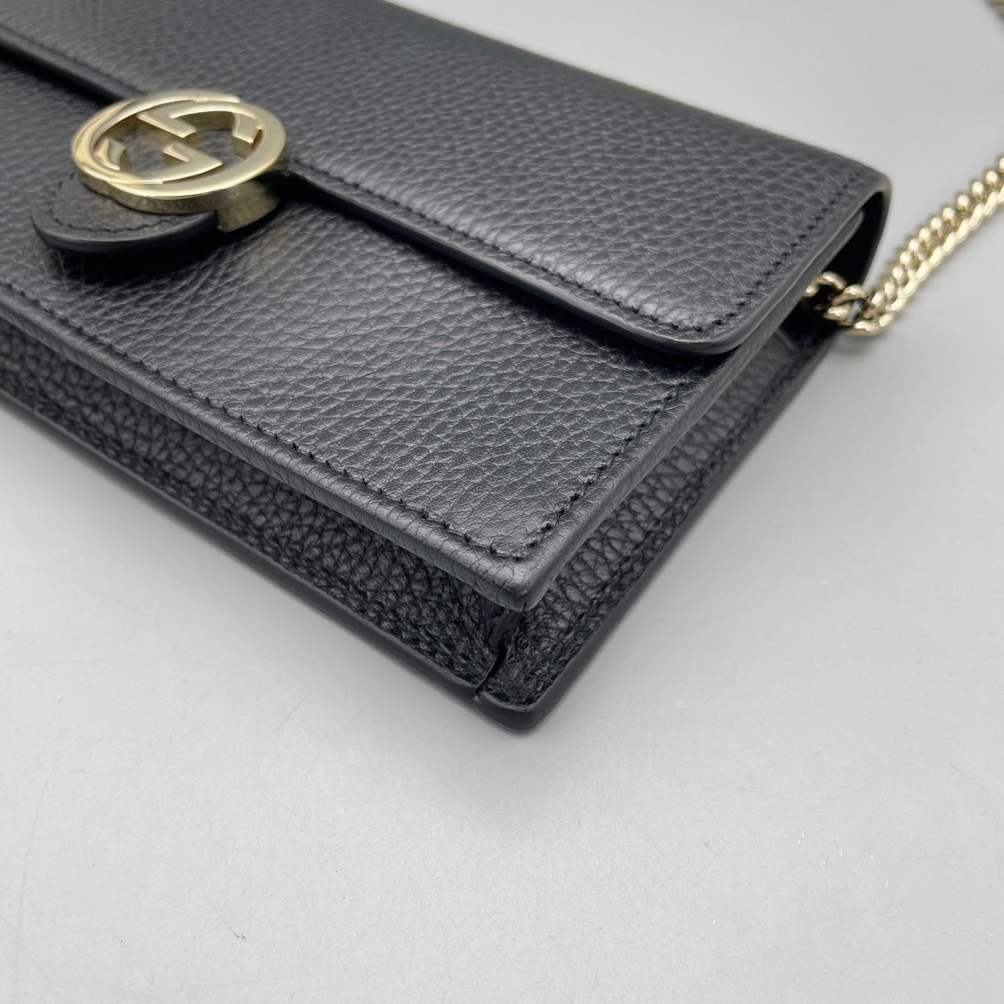 Gucci - Interlocking G Wallet on Chain - Grained leather - Black - (Mini)