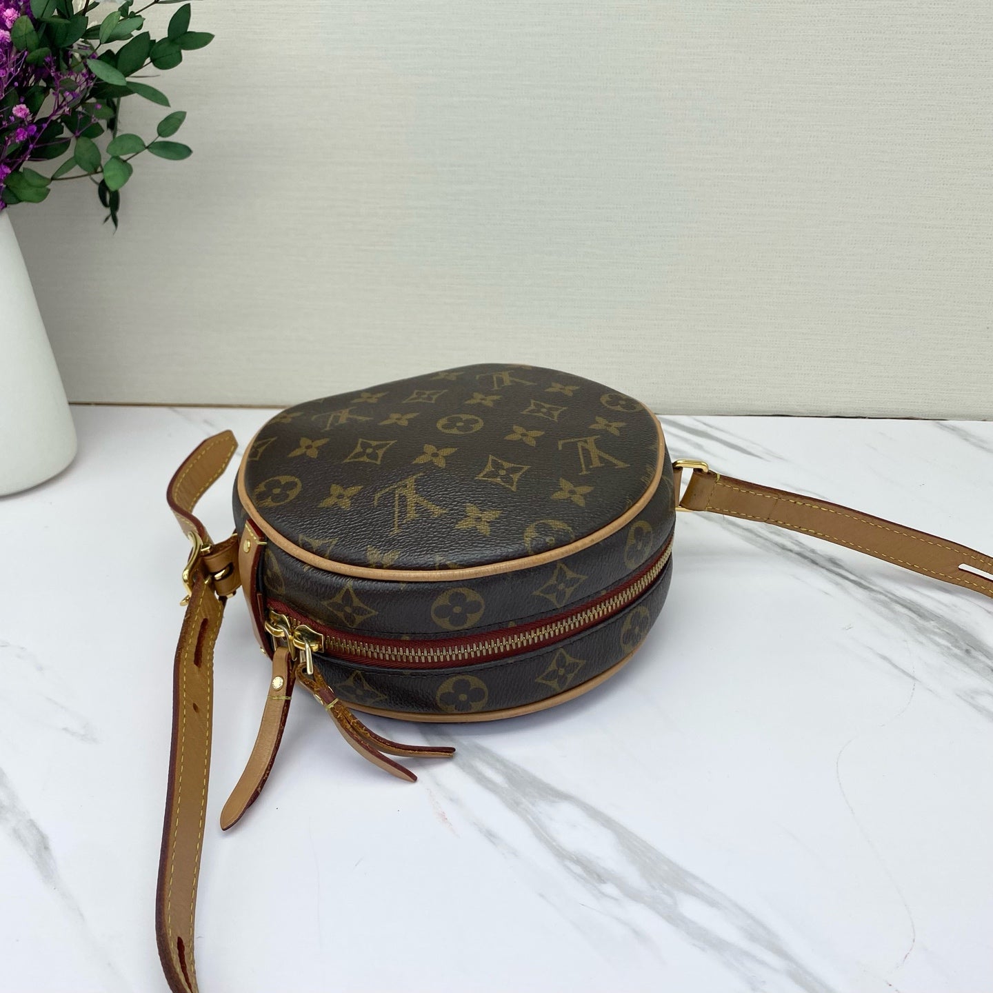 Louis Vuitton - Boite Chapeau Souple PM - Monogram coated canvas and Vachetta leather - Brown - (Small)