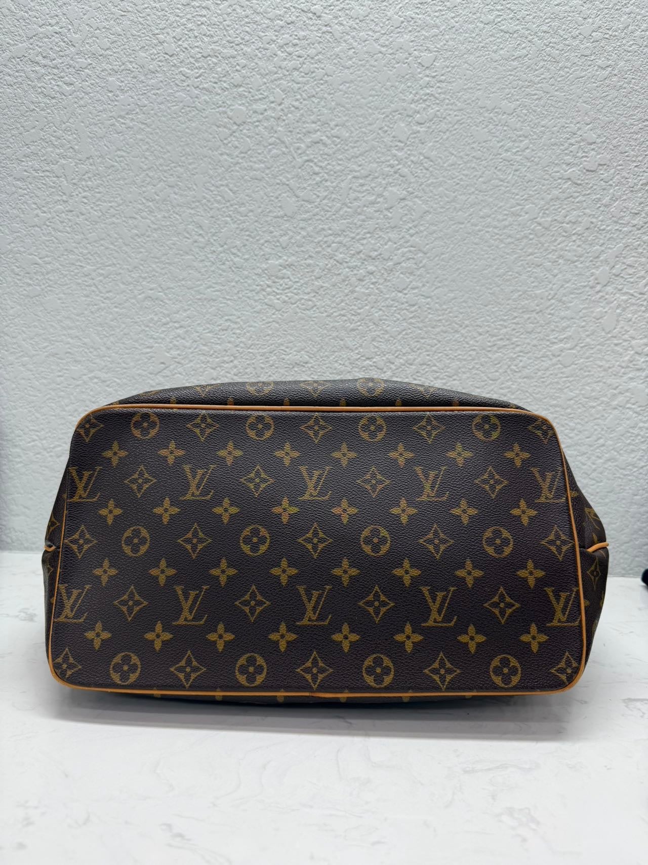 Louis Vuitton - Paramount - Monogram coated canvas with Vachetta leather trim - Brown - (medium)