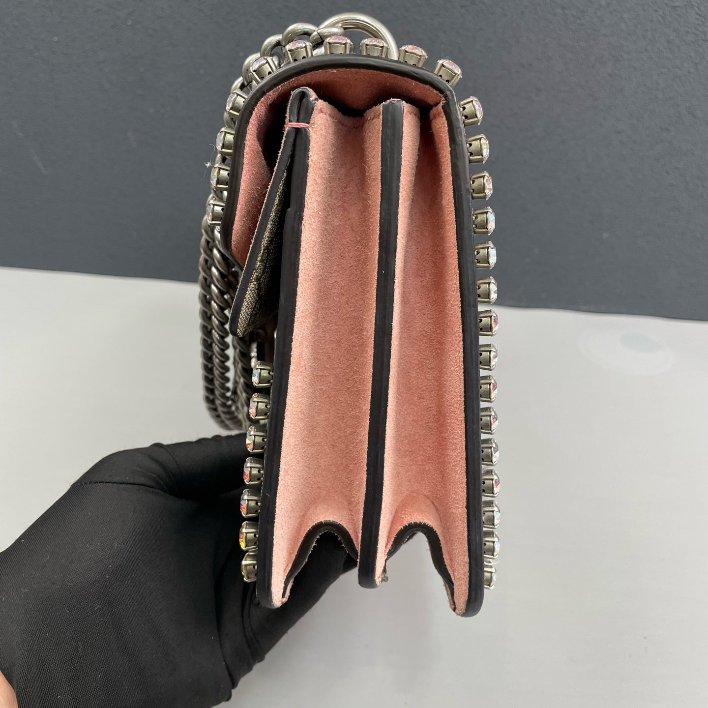 Gucci - Dionysus Medium Shoulder Bag with Crystals - GG Supreme canvas with pink suede and rhinestone embellishments - Beige, Pink, Multicolour - (Medium)