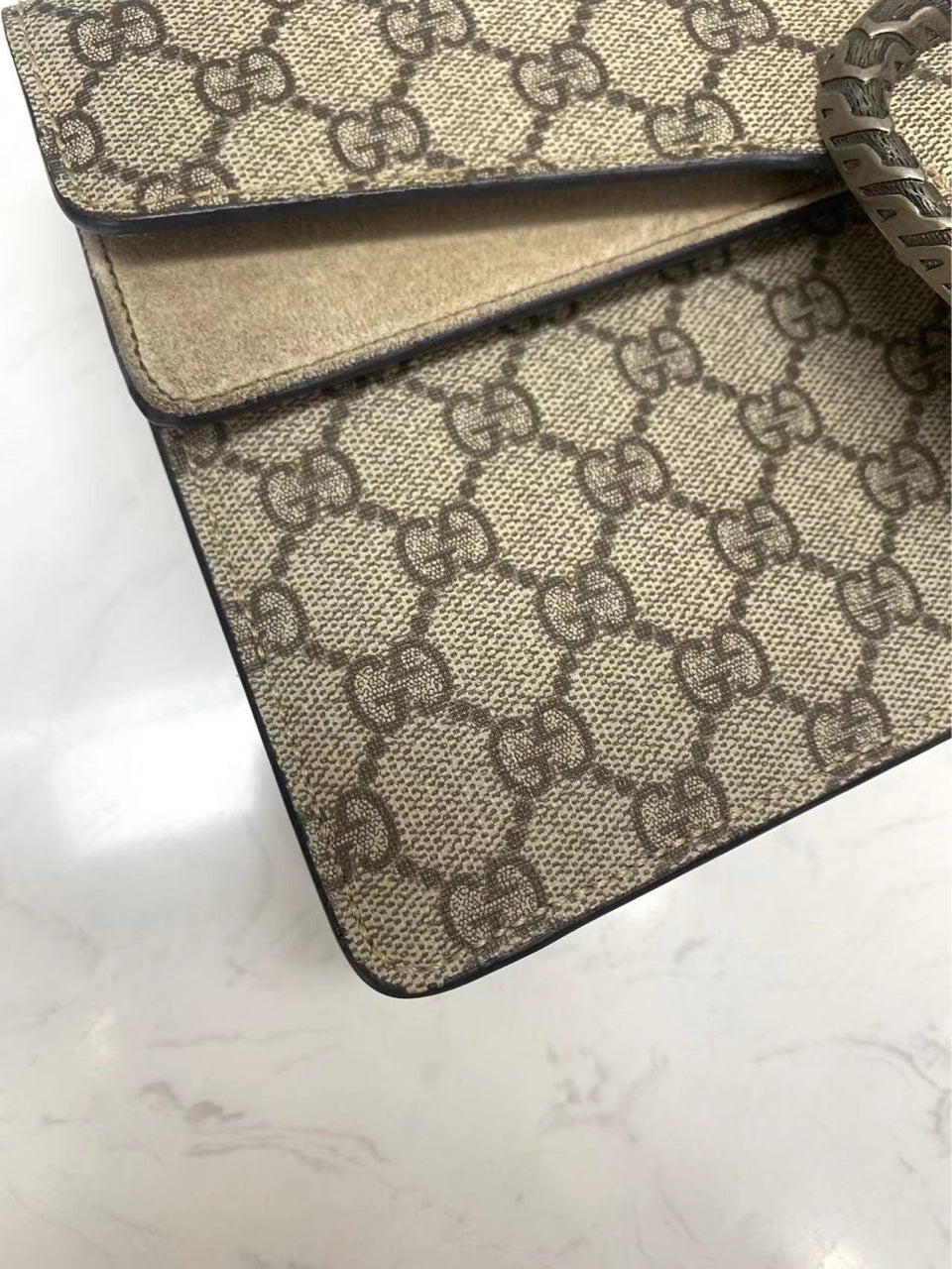 Gucci - Dionysus Shoulder Bag - GG Supreme canvas with suede and leather trim - Beige and Ebony - (Medium)