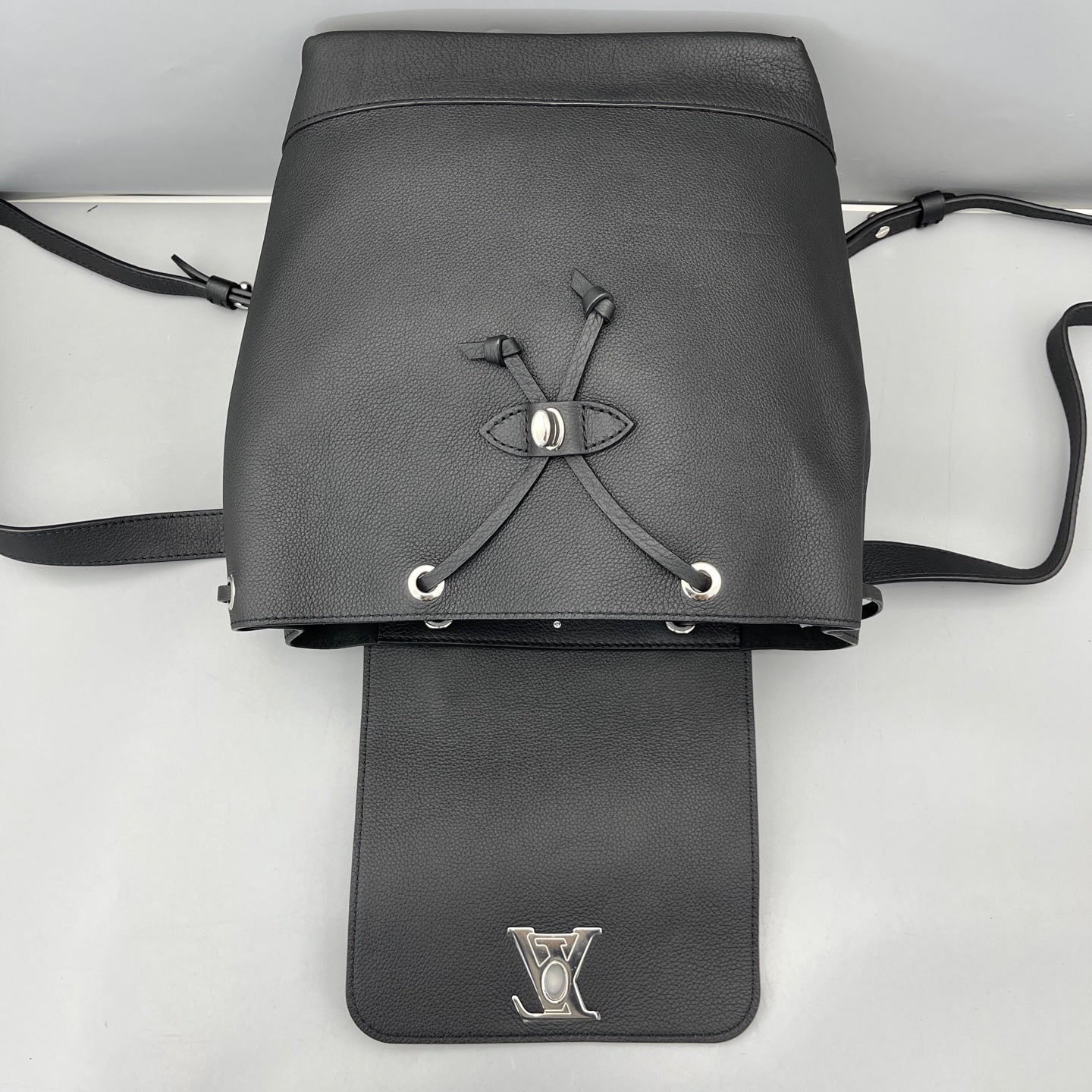 Louis Vuitton - Lockme Backpack - Leather - Black - (small)